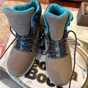 Georgia Boot women’s Gray Hiking Boots size 8.5
